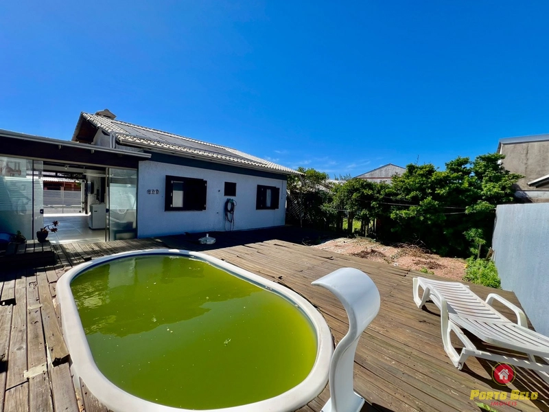 CASA APENAS 2 QUADRAS DO MAR: 5ª foto da galeria de imagens do imóvel