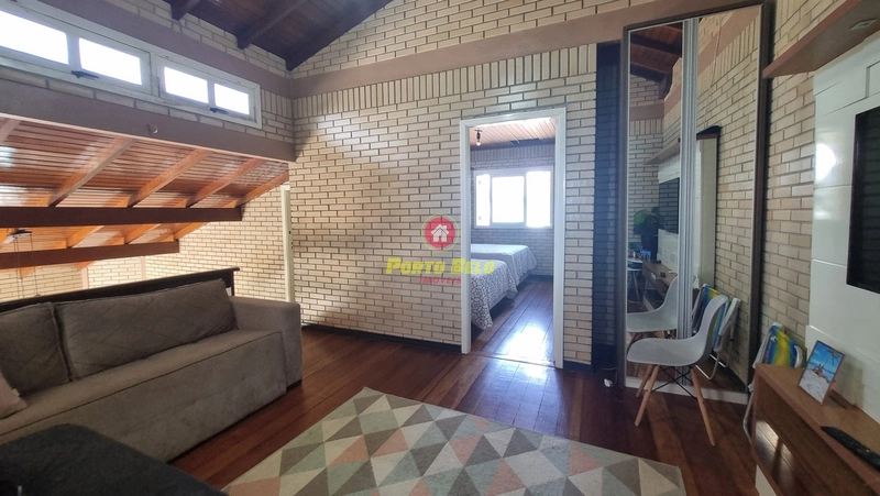 CASA COM PISCINA PRÓXIMO DO MAR: 7ª foto da galeria de imagens do imóvel