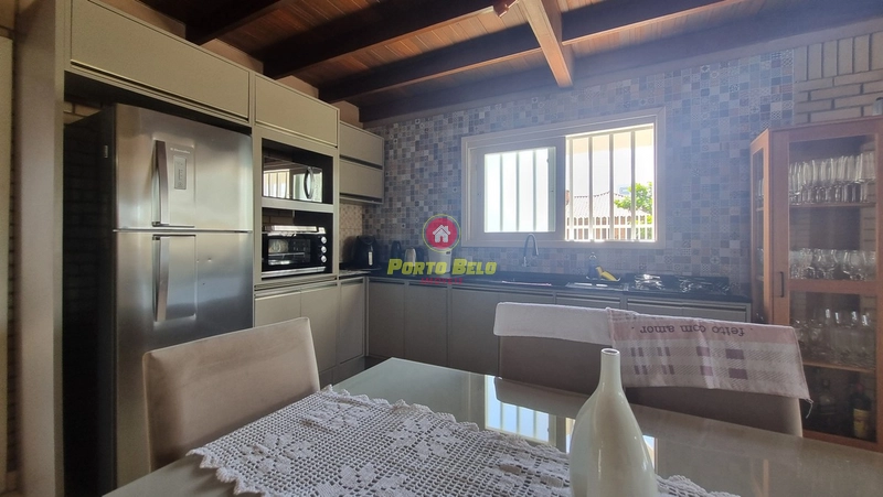 CASA COM PISCINA PRÓXIMO DO MAR: 10ª foto da galeria de imagens do imóvel