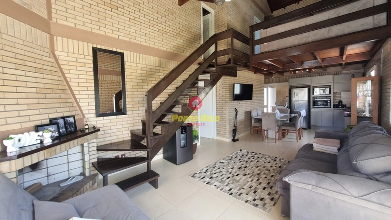 CASA COM PISCINA PRÓXIMO DO MAR: 5ª foto da galeria de imagens do imóvel