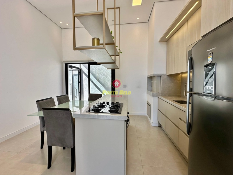 CASA À VENDA NO JARDIM BEIRA MAR,  APENAS 2 QUADRAS DO MAR: 13ª foto da galeria de imagens do imóvel