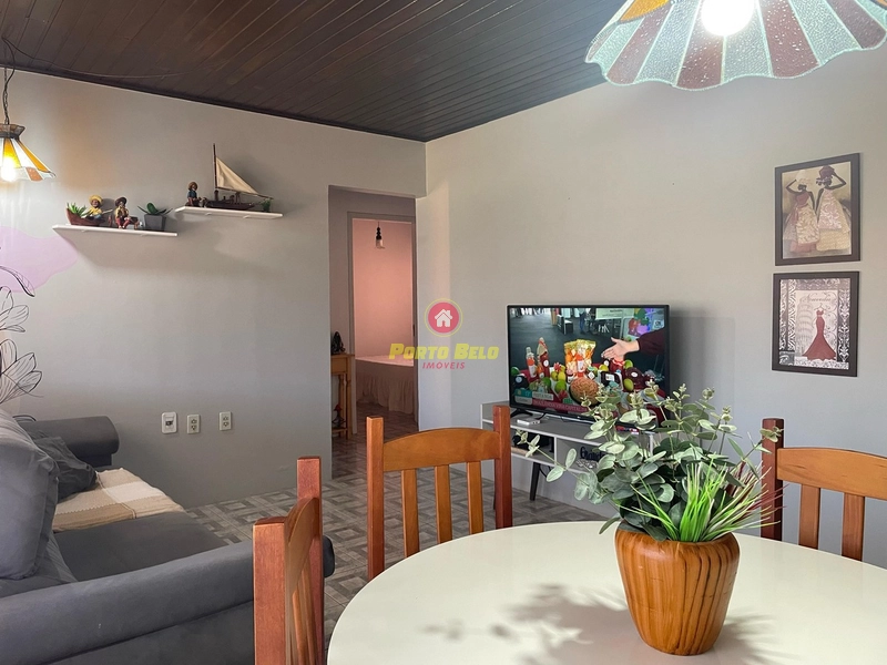 CASA À VENDA  APENAS 300m DO MAR: 6ª foto da galeria de imagens do imóvel