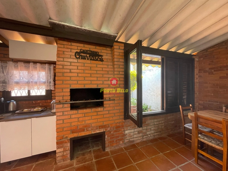 CASA À VENDA  APENAS 300m DO MAR: 13ª foto da galeria de imagens do imóvel