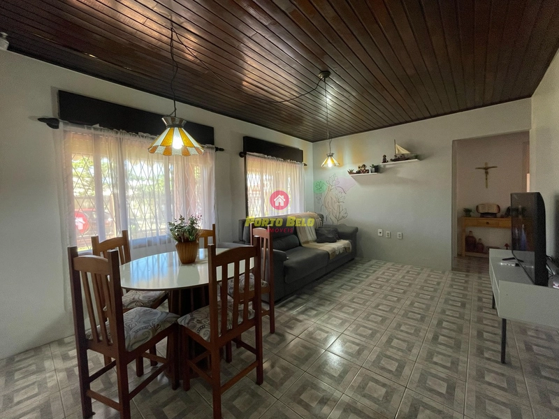 CASA À VENDA  APENAS 300m DO MAR: 5ª foto da galeria de imagens do imóvel