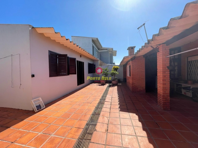 CASA À VENDA  APENAS 300m DO MAR: 14ª foto da galeria de imagens do imóvel