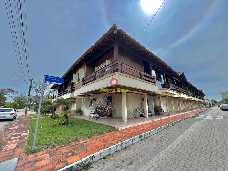 OPORTUNIDADE! SOBRADO DUPLEX DE ESQUINA EM RAINHA DO MAR!!!: 4ª foto da galeria de imagens do imóvel