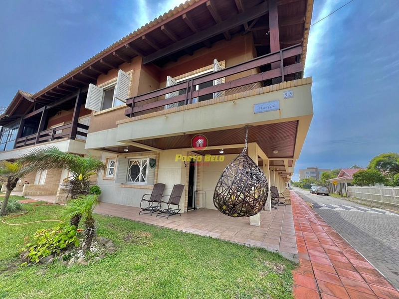 OPORTUNIDADE! SOBRADO DUPLEX DE ESQUINA EM RAINHA DO MAR!!!: 1ª foto da galeria de imagens do imóvel