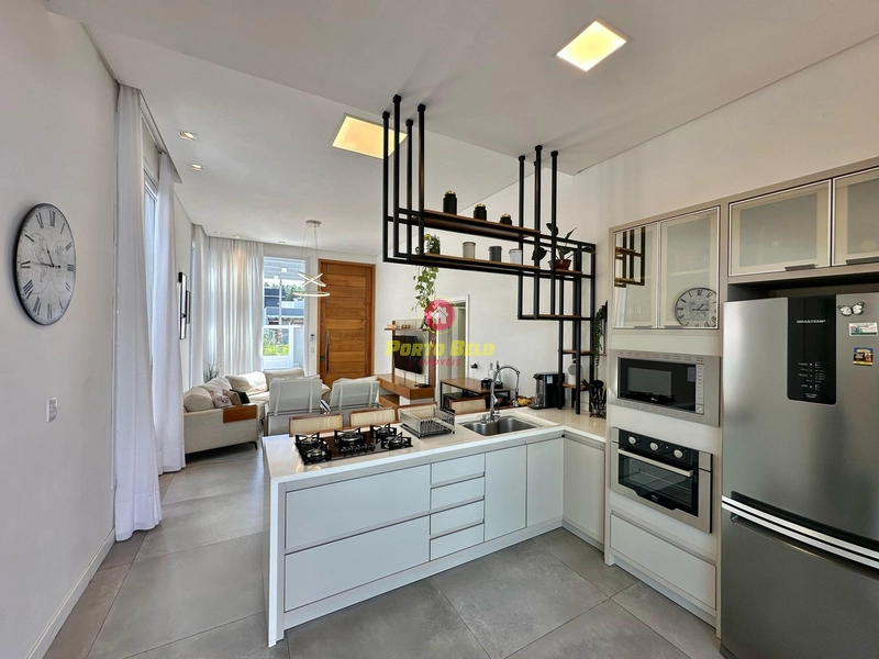 CASA À VENDA: 6ª foto da galeria de imagens do imóvel