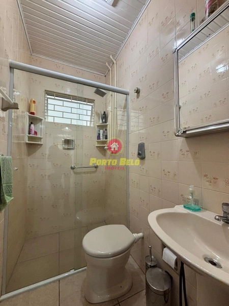 CASA À VENDA NA AVENIDA, A 300 M DO MAR.: 22ª foto da galeria de imagens do imóvel