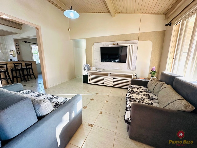 CASA EM LOTE DE 600M PERTO DA PRAIA: 10ª foto da galeria de imagens do imóvel
