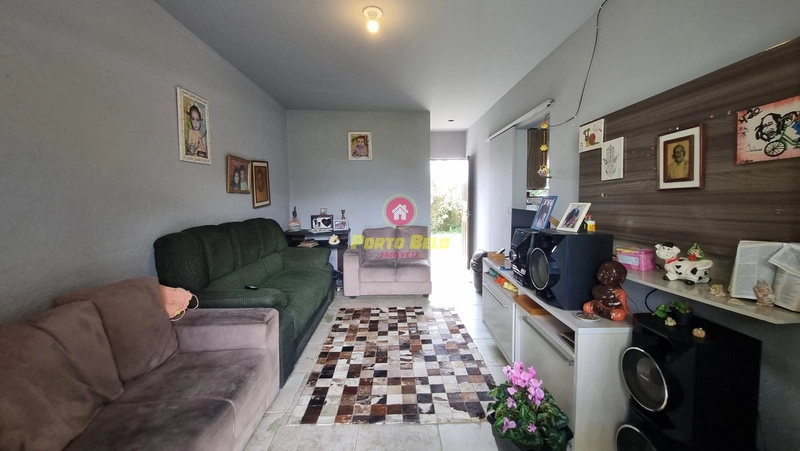 CASA À VENDA EM  ATLÂNTIDA SUL: 3ª foto da galeria de imagens do imóvel