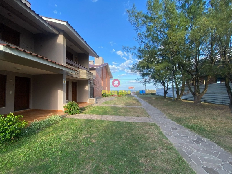 DUPLEX MOBILIADO NA BEIRA-MAR DE XANGRI-LÁ: 25ª foto da galeria de imagens do imóvel