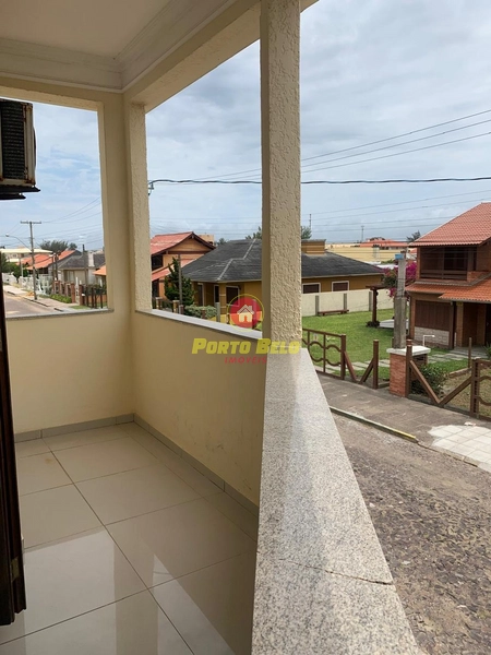 CASA APENAS UMA QUADRA DO MAR: 30ª foto da galeria de imagens do imóvel