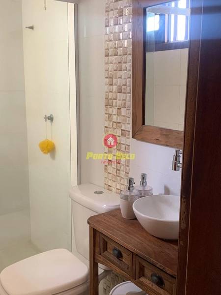 CASA APENAS UMA QUADRA DO MAR: 29ª foto da galeria de imagens do imóvel