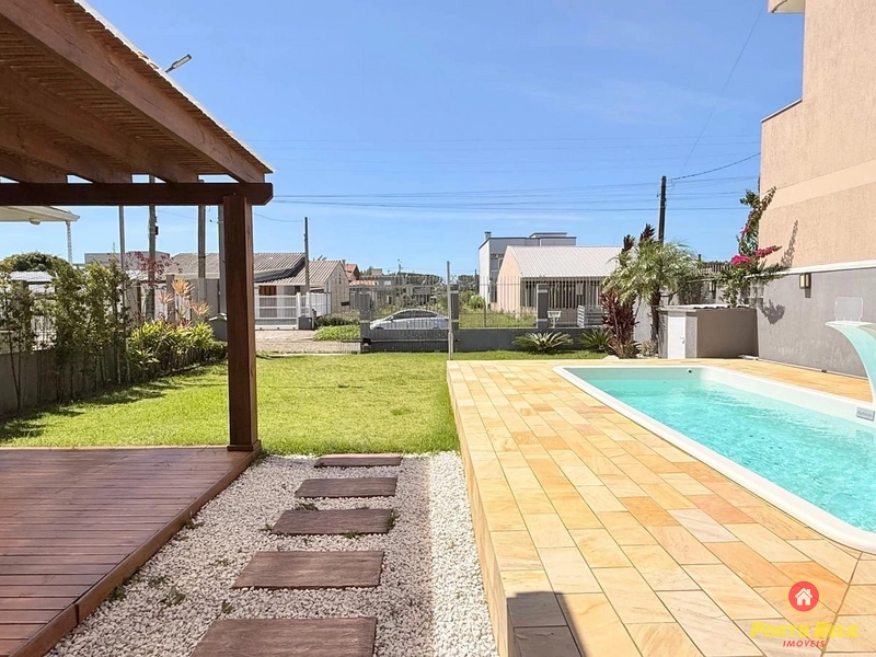 CASA COM PISCINA EM ATLÂNTIDA SUL: 22ª foto da galeria de imagens do imóvel