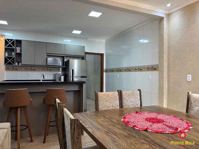 CASA COM PISCINA EM ATLÂNTIDA SUL: 10ª foto da galeria de imagens do imóvel