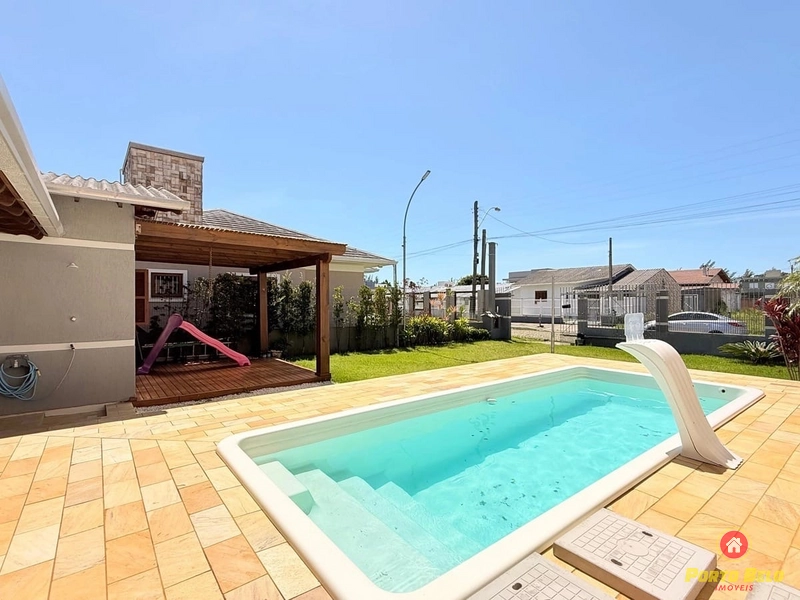 CASA COM PISCINA EM ATLÂNTIDA SUL: 23ª foto da galeria de imagens do imóvel