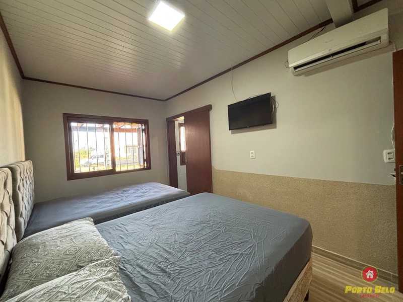 CASA COM PISCINA EM ATLÂNTIDA SUL: 8ª foto da galeria de imagens do imóvel