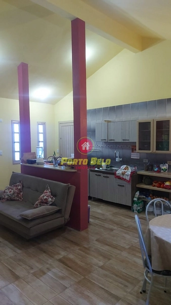 CASA APENAS TRÊS QUADRAS DO MAR NO ARPOADOR, confira!!!: 10ª foto da galeria de imagens do imóvel