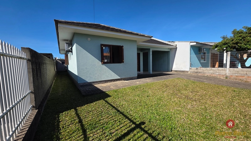 CASA EM LAJE BEM LOCALIZADA EM XANGRILÁ: 2ª foto da galeria de imagens do imóvel