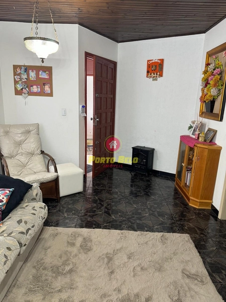 CASA PRÓXIMO AO CENTRO DE ATLANTIDA SUL: 9ª foto da galeria de imagens do imóvel