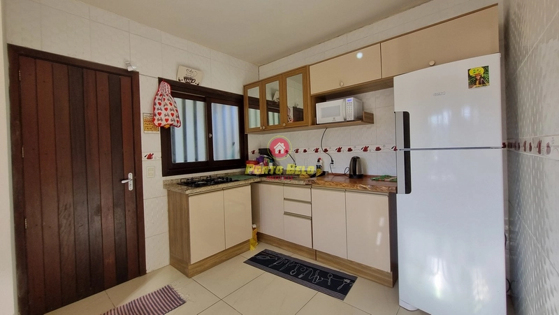 CASA PRÓXIMA AO MAR - ESTUDA VEÍCULO E IMÓVEL: 12ª foto da galeria de imagens do imóvel