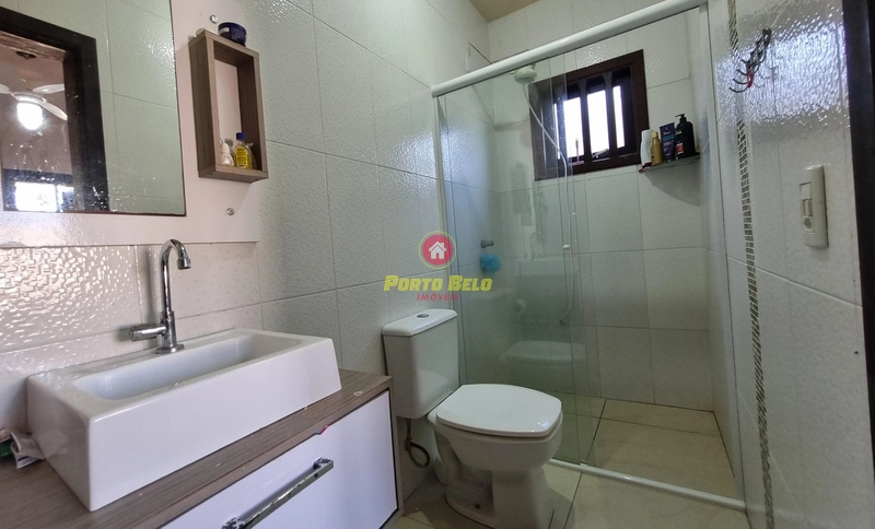 CASA PRÓXIMA AO MAR - ESTUDA VEÍCULO E IMÓVEL: 14ª foto da galeria de imagens do imóvel
