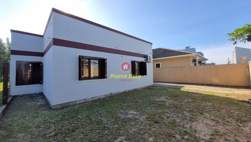 CASA PRÓXIMA AO MAR - ESTUDA VEÍCULO E IMÓVEL: 8ª foto da galeria de imagens do imóvel