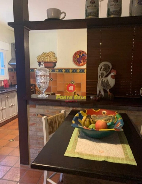 CASA À VENDA COM ESPAÇO AMPLO E ÁREA VERDE: 11ª foto da galeria de imagens do imóvel