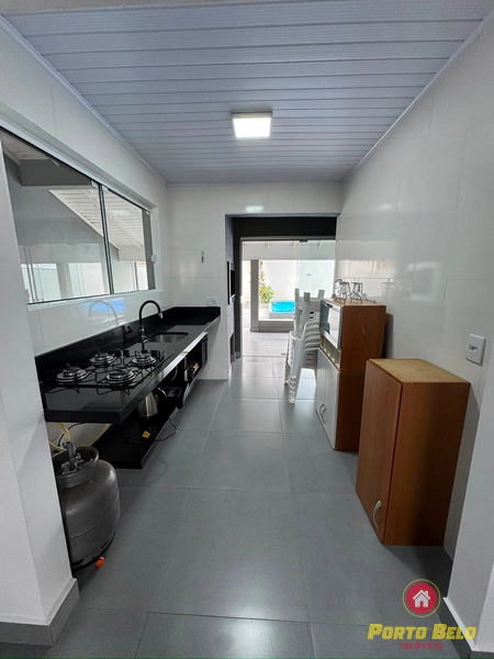 CASA COM PISCINA PRÓXIMA AO MAR: 6ª foto da galeria de imagens do imóvel