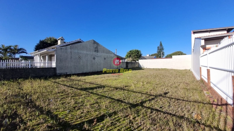 !!!TERRENO À VENDA APENAS 450 m DA PRAIA!!!: 1ª foto da galeria de imagens do imóvel