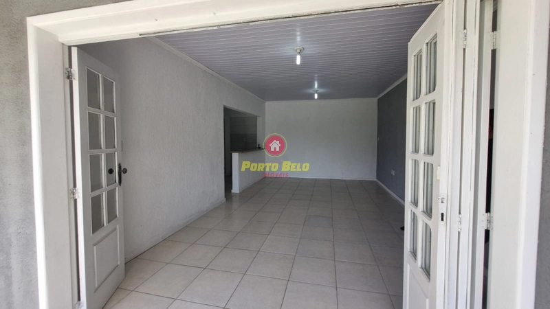 CASA À VENDA A POUCOS METROS DO MAR, CONFIRA!: 4ª foto da galeria de imagens do imóvel