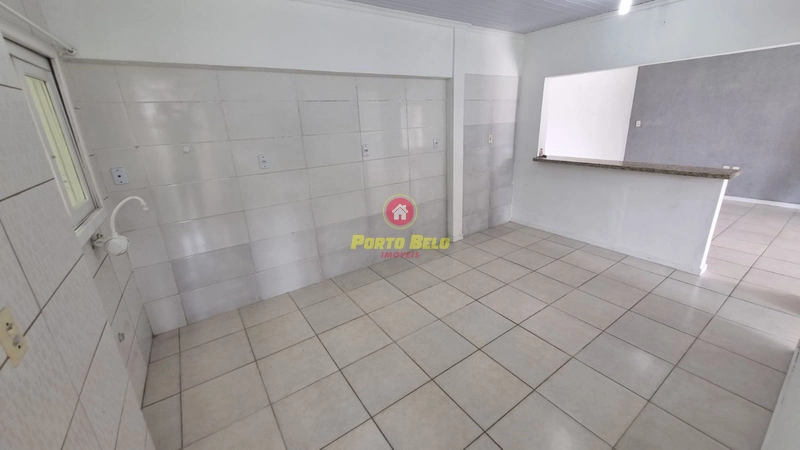 CASA À VENDA A POUCOS METROS DO MAR, CONFIRA!: 5ª foto da galeria de imagens do imóvel