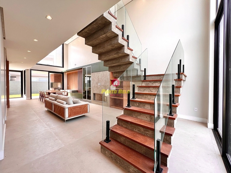 CASA SEMI MOBILIADA NO SUNSET EM XANGRI-LÁ: 8ª foto da galeria de imagens do imóvel