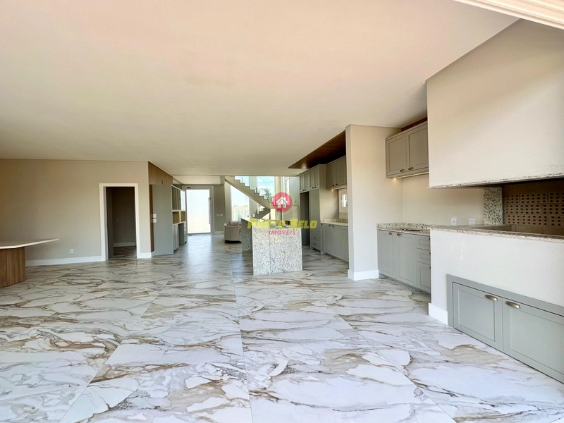 CASA À VENDA A BEIRA LAGO  COM VISTA INCRÍVEL E JUNTO AO MAR: 11ª foto da galeria de imagens do imóvel