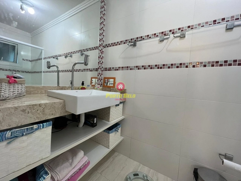 CASA EM LAJE PRÓXIMA AO MAR: 8ª foto da galeria de imagens do imóvel