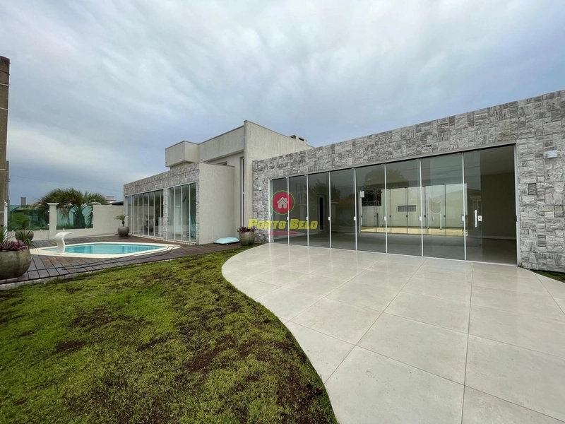 CASA À VENDA!!!: 1ª foto da galeria de imagens do imóvel