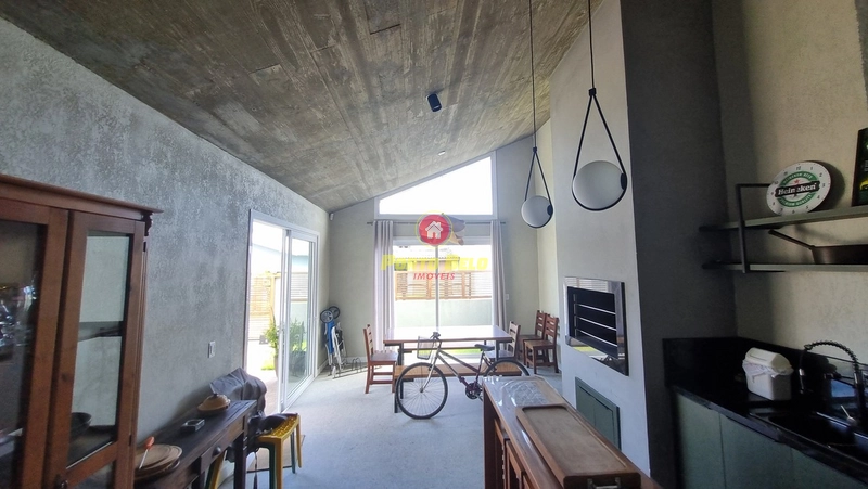 ÓTIMA CASA DE ESQUINA EM RAINHA DO MAR, CONFIRA!!!: 16ª foto da galeria de imagens do imóvel