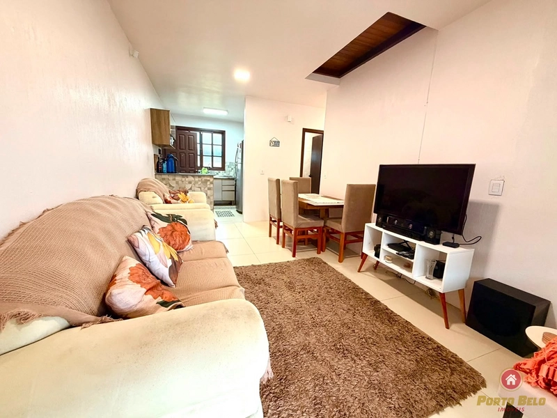 CASA BEM LOCALIZADA EM ATLÂNTIDA SUL: 4ª foto da galeria de imagens do imóvel