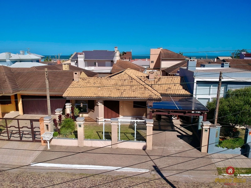 CASA EM LAJE 100M DA PRAIA: 1ª foto da galeria de imagens do imóvel