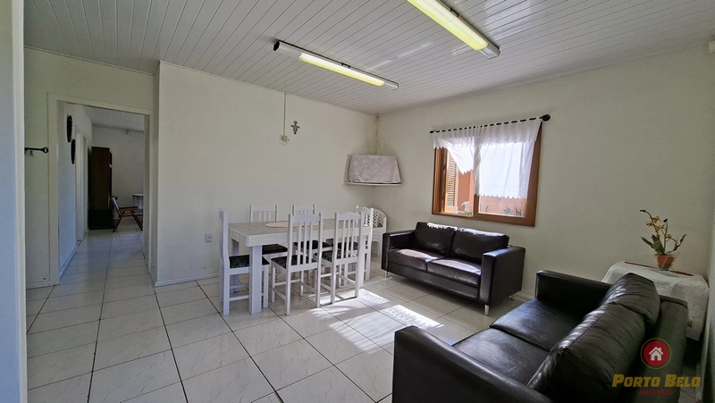 CASA EM AVENIDA EM AMPLO LOTE: 14ª foto da galeria de imagens do imóvel