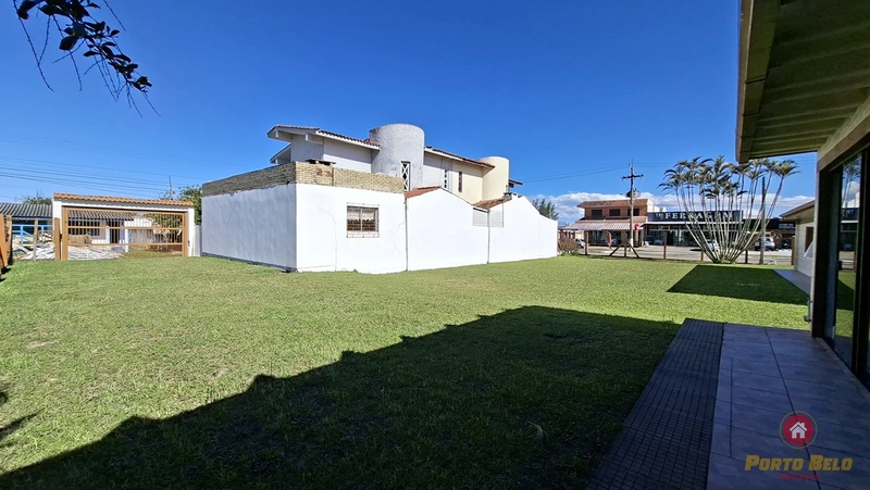 CASA EM AVENIDA EM AMPLO LOTE: 16ª foto da galeria de imagens do imóvel