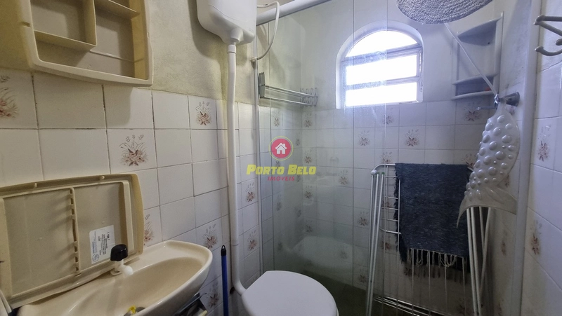 CASA COM 600M2 DE TERRENO E 189m2 de área construída privativa: 10ª foto da galeria de imagens do imóvel