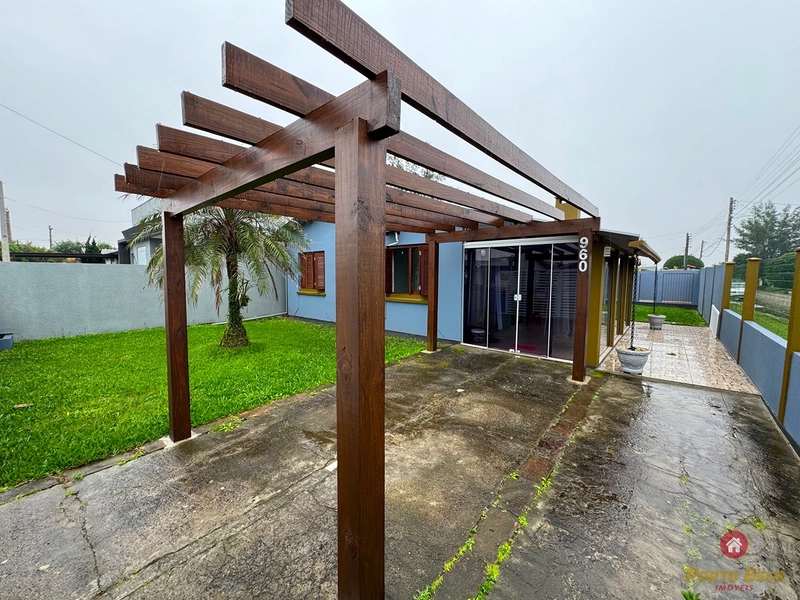 CASA DE ESQUINA EM AVENIDA: 1ª foto da galeria de imagens do imóvel