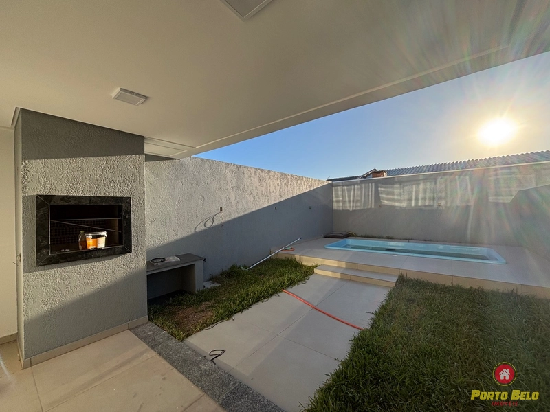 SOBRADOS DUPLEX EM AVENIDA: 1ª foto da galeria de imagens do imóvel