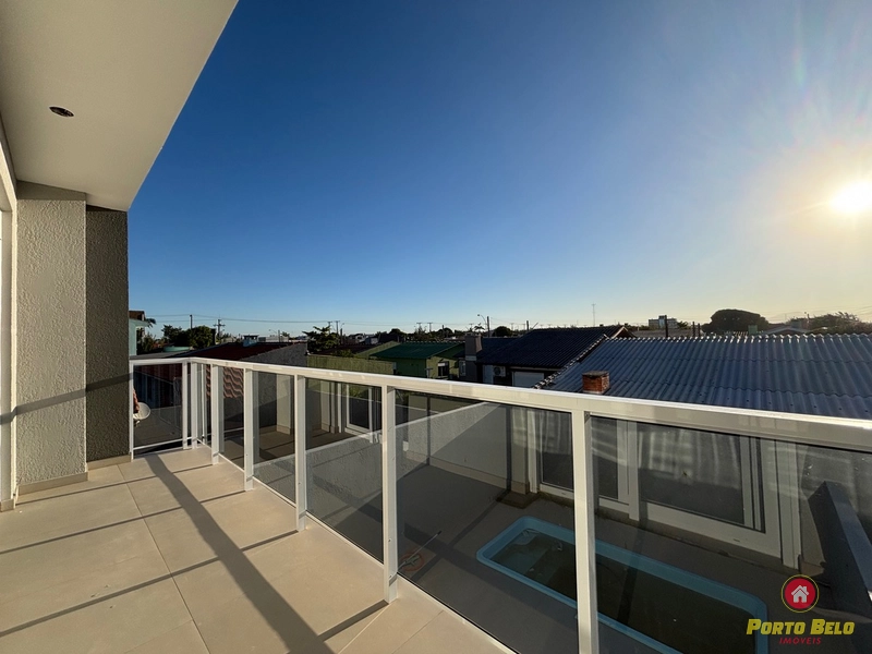 SOBRADOS DUPLEX EM AVENIDA: 4ª foto da galeria de imagens do imóvel