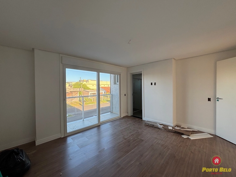 SOBRADOS DUPLEX EM AVENIDA: 6ª foto da galeria de imagens do imóvel