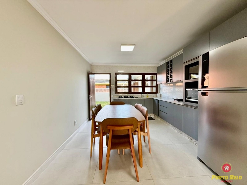 CASA EM AVENIDA EM XAGRILÁ: 9ª foto da galeria de imagens do imóvel