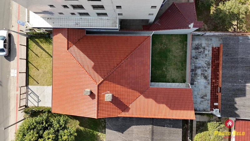 CASA EM AVENIDA EM XAGRILÁ: 24ª foto da galeria de imagens do imóvel