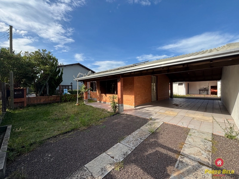 CASA 300M DO MAR EM ATLÂNTIDA SUL: 1ª foto da galeria de imagens do imóvel